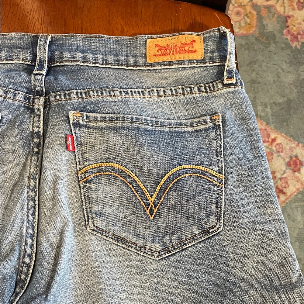 Levi's Women's Classic Blue Straight Leg Jeans
